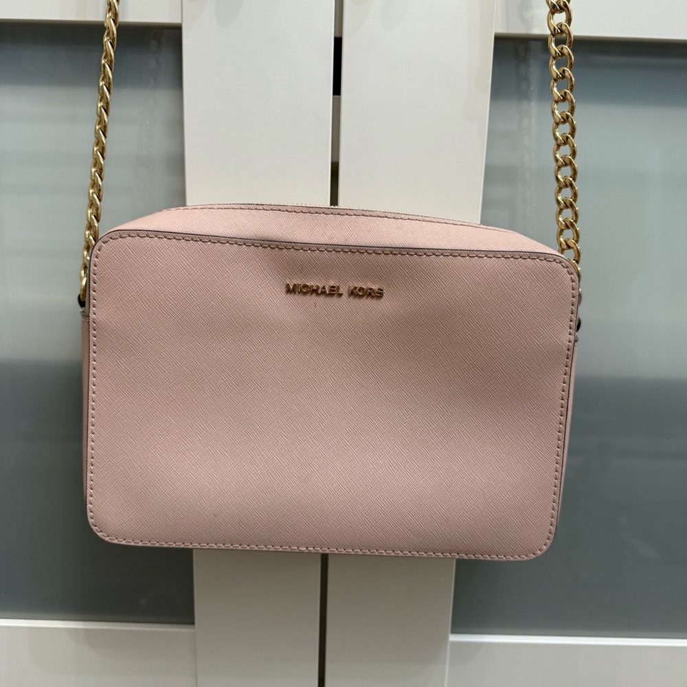 Michael Kors Blush Crossbody Bag with Gold Chain